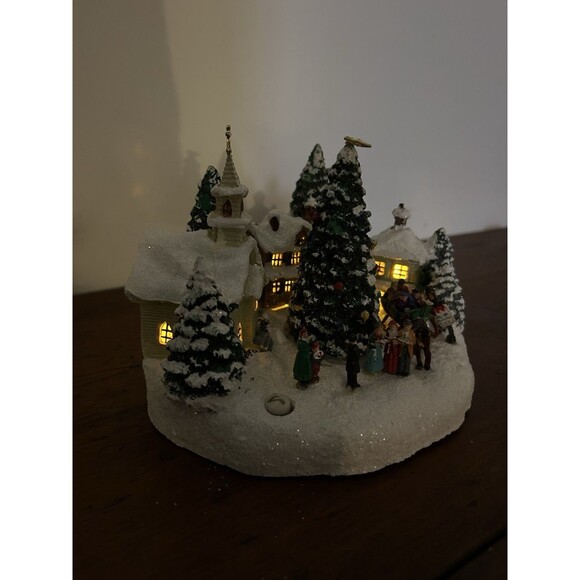 Vintage Thomas Kinkade St. Nicholas Circle Teleflora Diorama Music Box Works! - Picture 3 of 13